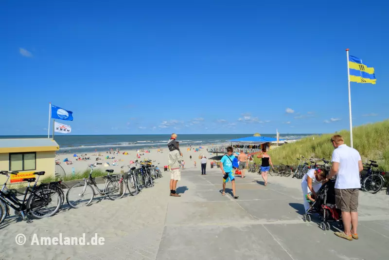 Nes Strand, Heeckerenstraat / Hofkerweg, Nes, Ameland