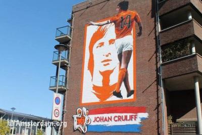 Muurschildering Wembleylaan, Johan Cruijff