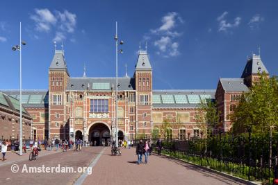 Rijksmuseum vanaf Museumplein