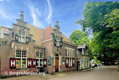 ’t Oude Raethuys, Bergen