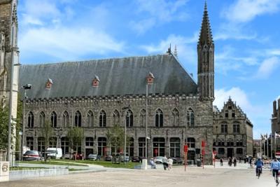 Lakenhallen, Ieper