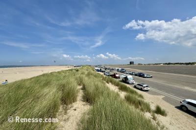 Strand & Parkeren, Brouwersdam