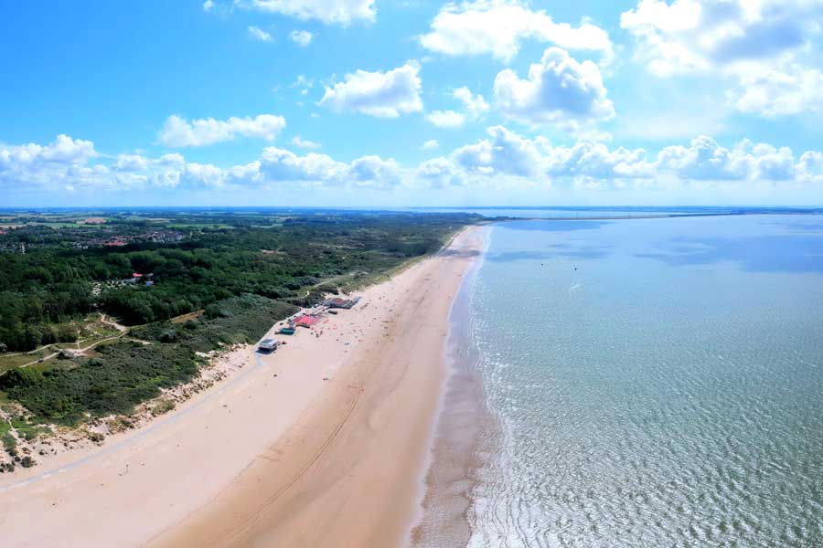 1e slag Strand Rockanje