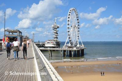 Wandelen op de pier, Scheveningen