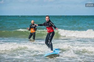 Beginner's Surfing Lesson - 1