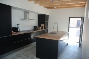 Schuur links - Hoeve Plantlust