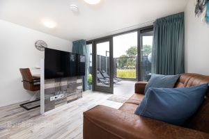 B & Bernard - Mondriaanstraat 8a