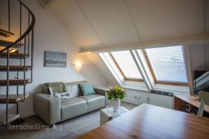 Studio Etage