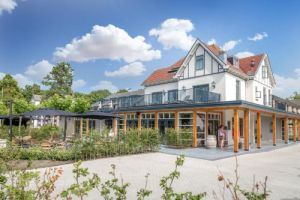 Badhotel Renesse - 1