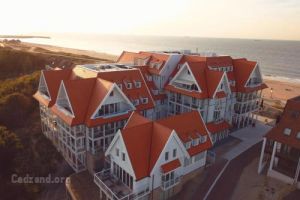 Familie beachhuis op de duinen (Duinhuis) - 1