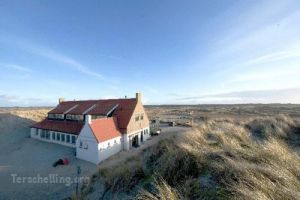 Strandhotel Terschelling B&B - 1