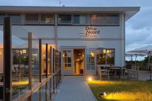 Strandhotel Om de Noord, logies en ontbijt - 1