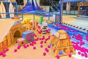 item Baluba Indoor speeltuin