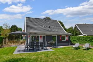 8EL2 - ’t Hof van Haamstede