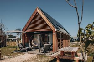 Tiny House 4 - Beach Resort Nieuwvliet-Bad