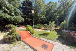 Minigolf Chalet