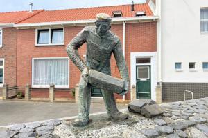 Dyke Worker (June 2026) - #1